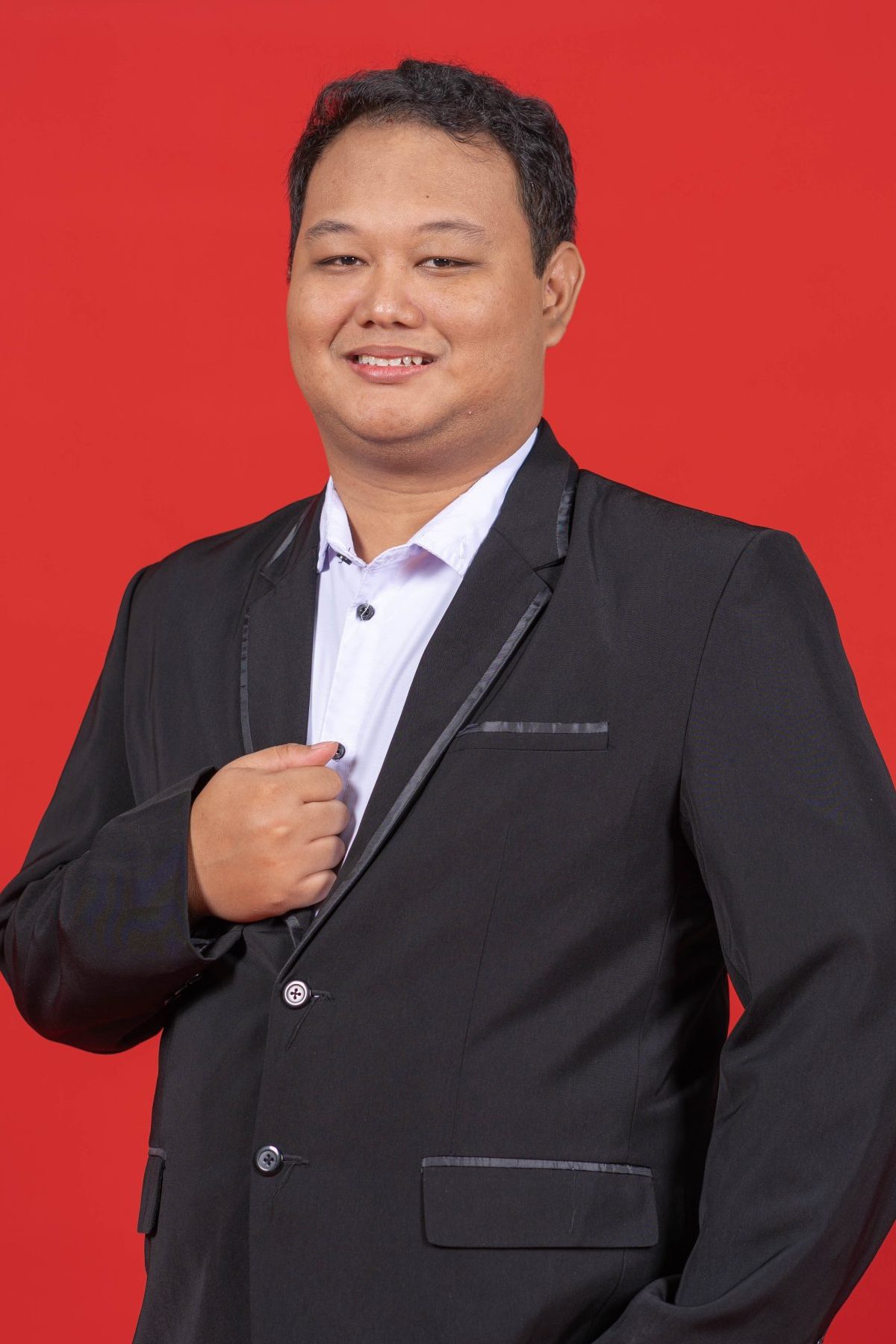 Donald Ivantoro, S.Pd (Waka Humas & Guru BK)
