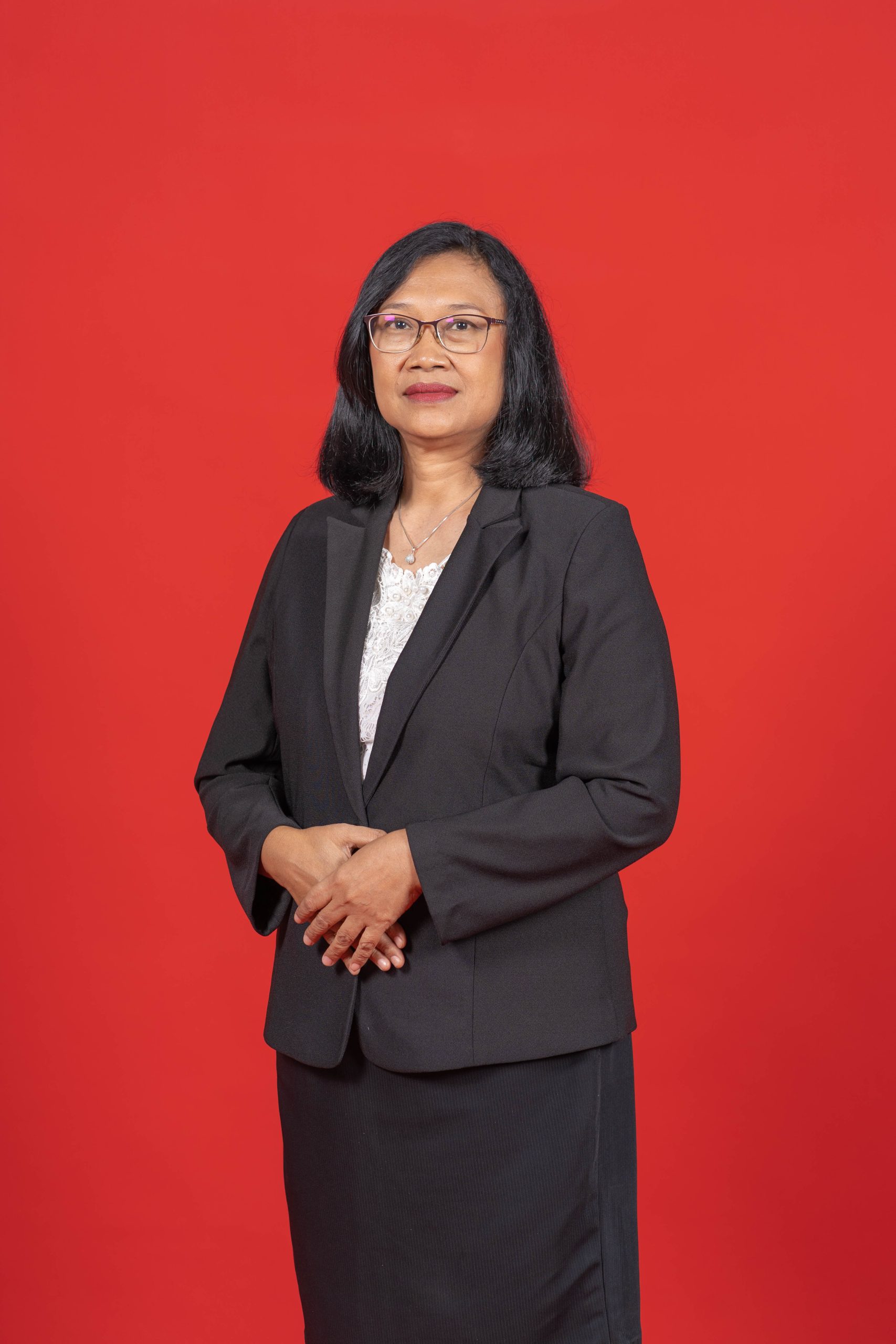 Eniek Mahmiyati, S.Pd (Guru Matematika)