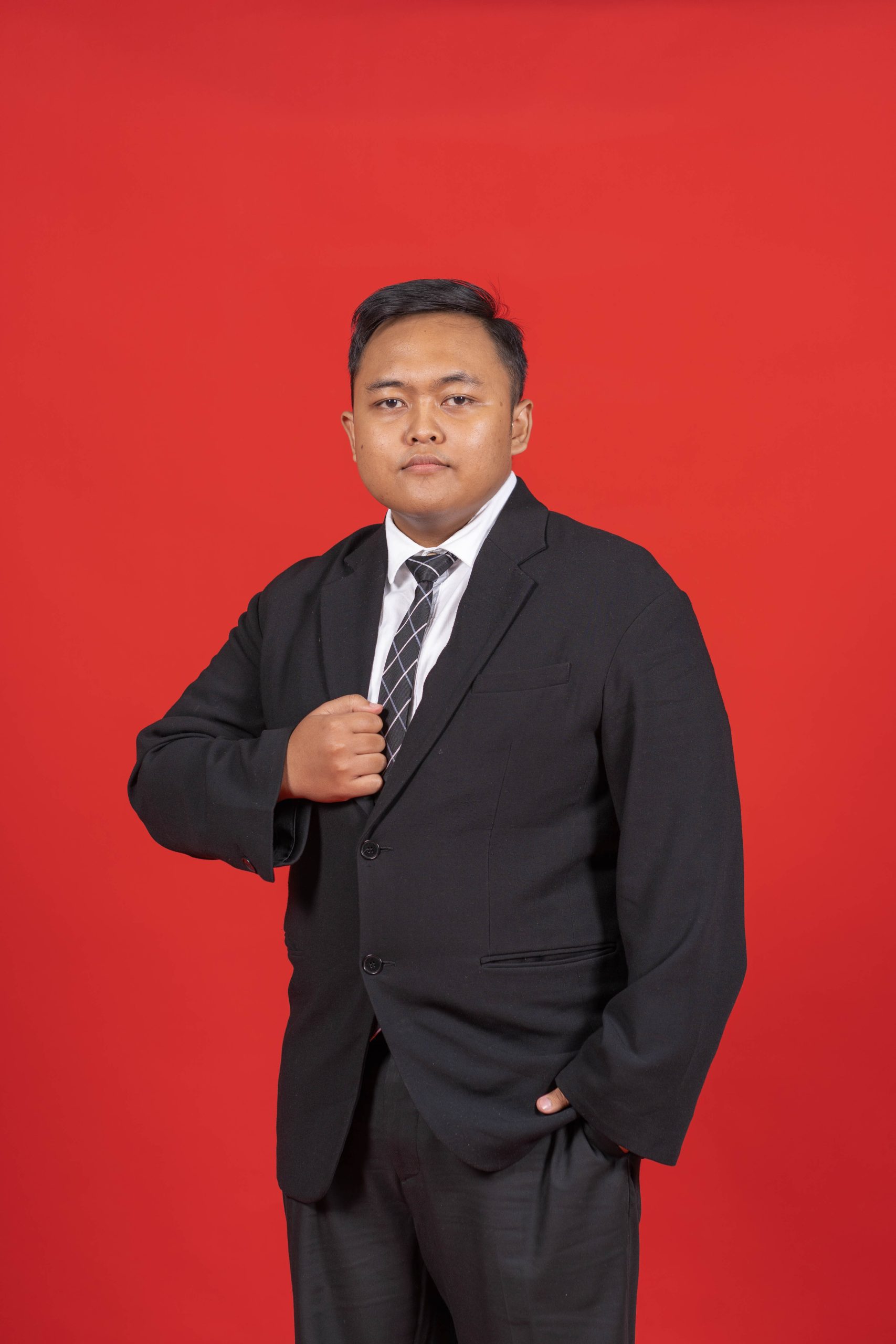 Lazarus Dwi Poertantono, S. Kom, MTA (Guru Informatika)